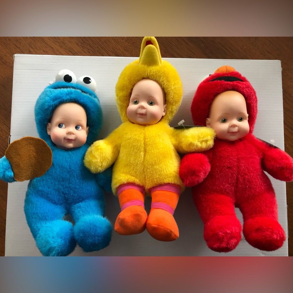Sesame Street Peek-A-Boo Babies NIB